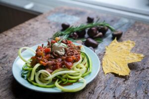 hoewordje100-pasta-courgetti-met-bolognese-saus